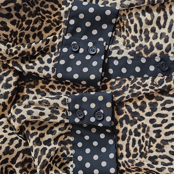 INC International Concepts Brown and Black Button Up Blouse. Size Large - Picture 10 of 10